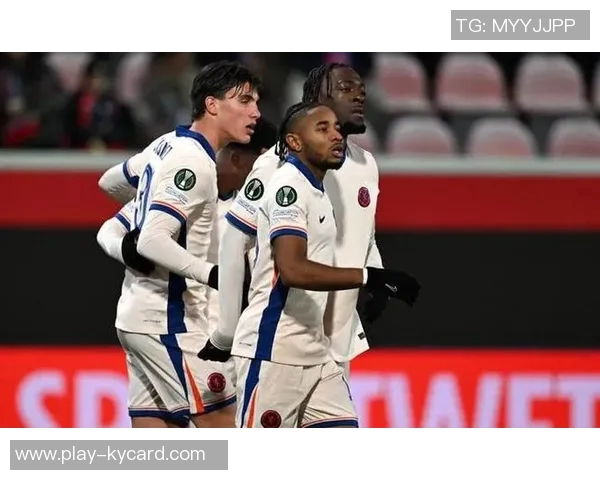 恩昆库错失单刀机会补时阶段干扰萨56绝杀球令人心痛 恩昆库错失单刀机会补时阶段干扰萨56绝杀球令人心痛