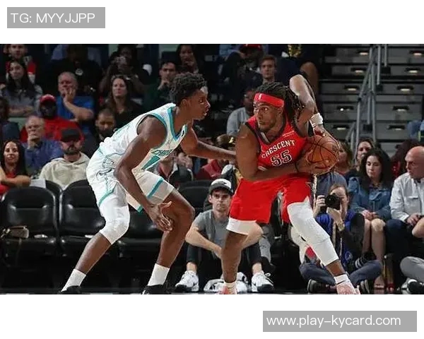 波姐称赞卢尼十年勇士生涯与冠军成就追随他的脚步是每个球员的目标 波姐称赞卢尼十年勇士生涯与冠军成就追随他的脚步是每个球员的目标